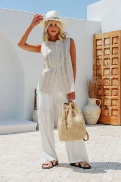 Fashion Express Alice Sleeveless Lace Top | Latte
