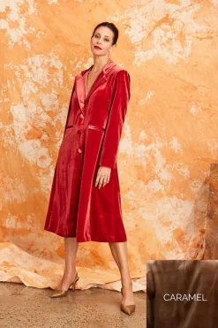 Kamare Surrey Velvet Coat | Caramel