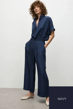 Mela Purdie Tab Stand Shell | Navy