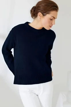 Mia Fratino Clare Crew | French Navy