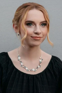 Mila Necklace | Coffee