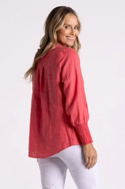 Silvermaple Collection Carrie Linen V-Neck Top | Melon