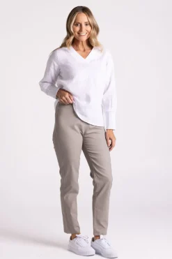 Silvermaple Collection Carrie Linen V-Neck Top | White