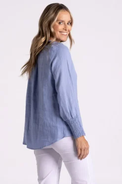 Silvermaple Collection Carrie Linen V-Neck Top | Sky