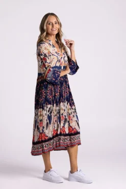 Silvermaple Collection Erin V-Neck Dress | Floral Horizon