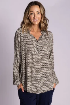 Silvermaple Collection Sofia Shirt | Ocelot Black/Beige