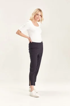 Verge Acrobat 7/8 Pant | French Ink