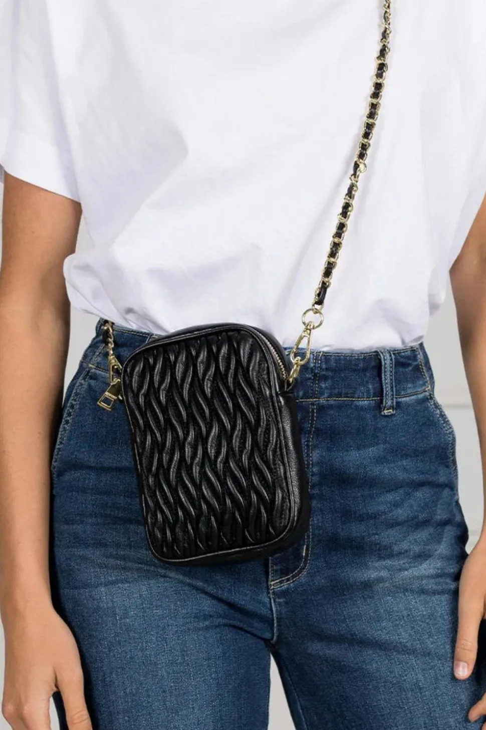 Zjoosh Ava Rouche Cross Body Bag | Black